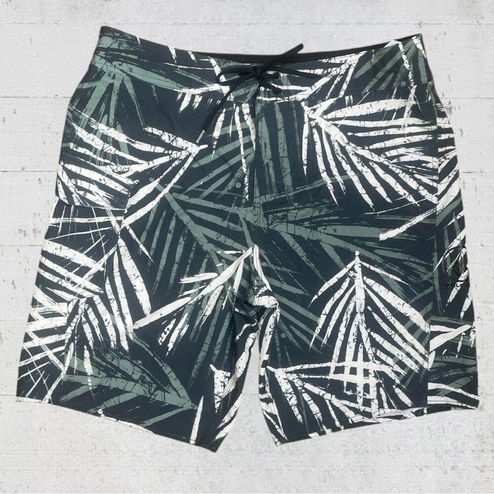 Volcom Men's Manic 2 Boardshort Bamboo 9.5'' Inseam Size 34 Beach Swim Vacation
